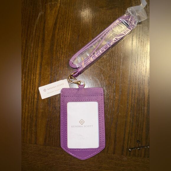 KENDRA SCOTT ID LANYARD - Picture 6 of 8